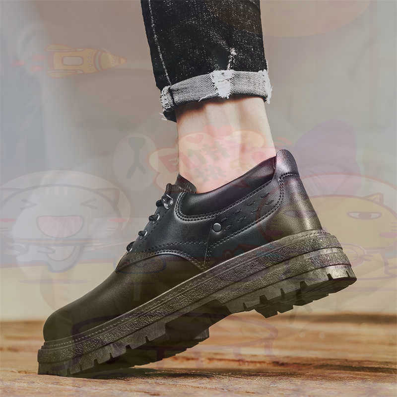 Best Vintage Collectible Items - Scarpe da ginnastica alla moda in