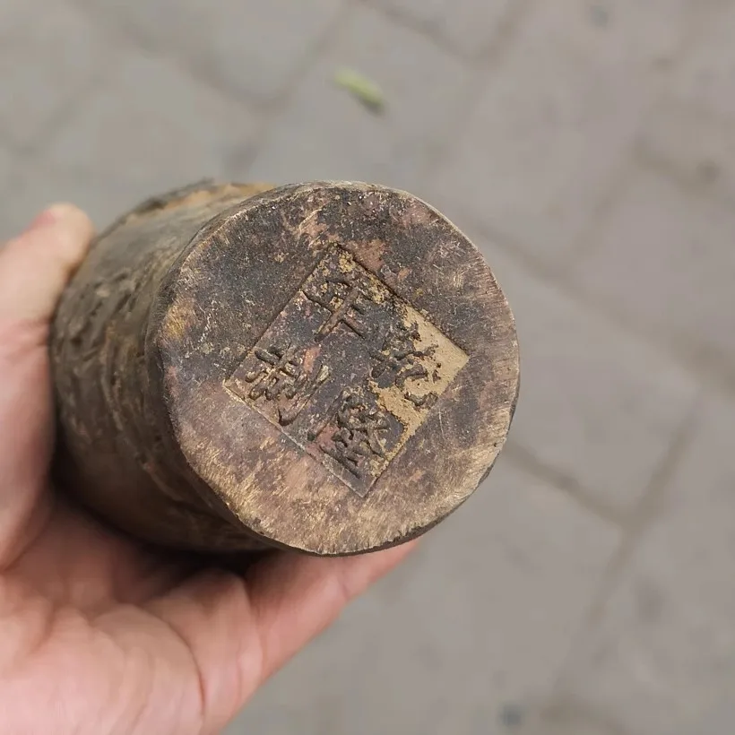 Vaso in Bronzo della Collezion - Collectible Vintage Tools recensione e prezzo