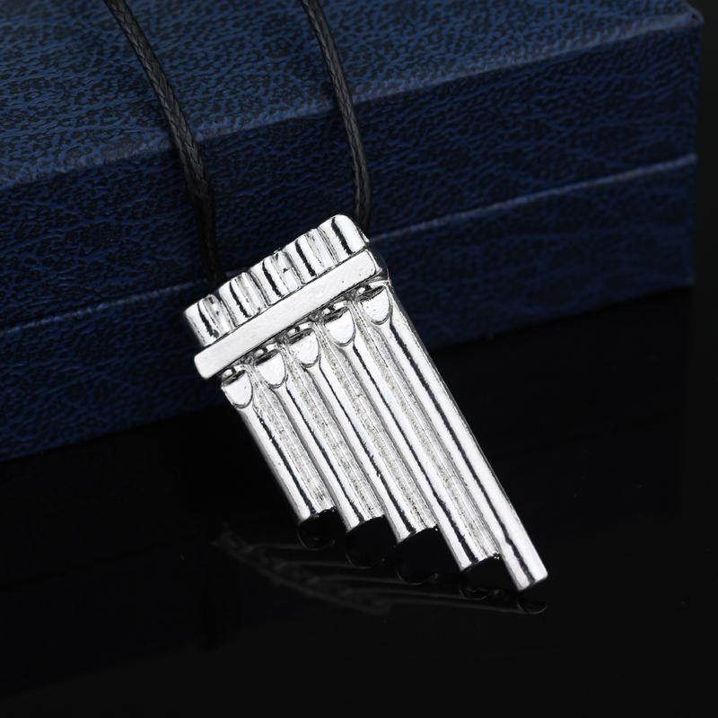 Collana con Ciondolo Flauto Ma - Vintage Item recensione e prezzo