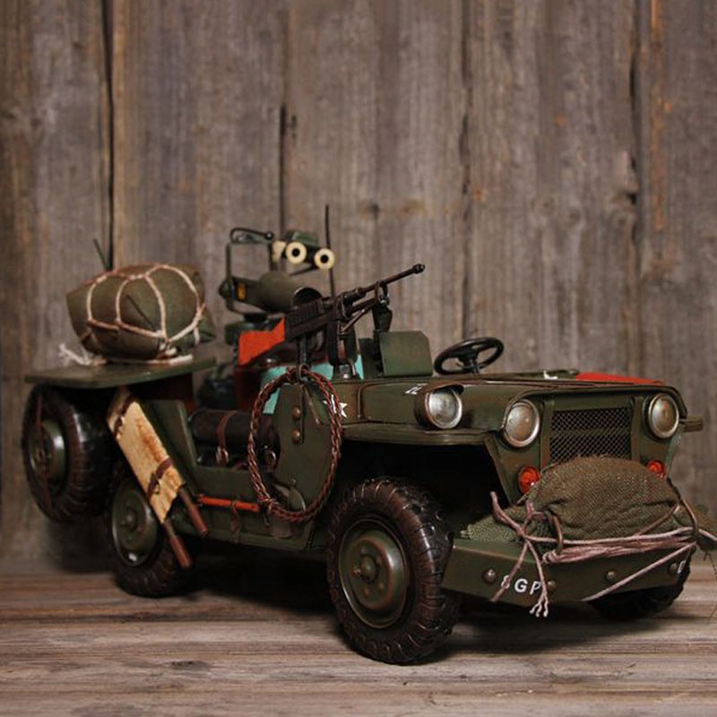 Modello di veicolo militare vi - Collectible Vintage Tools recensione e prezzo
