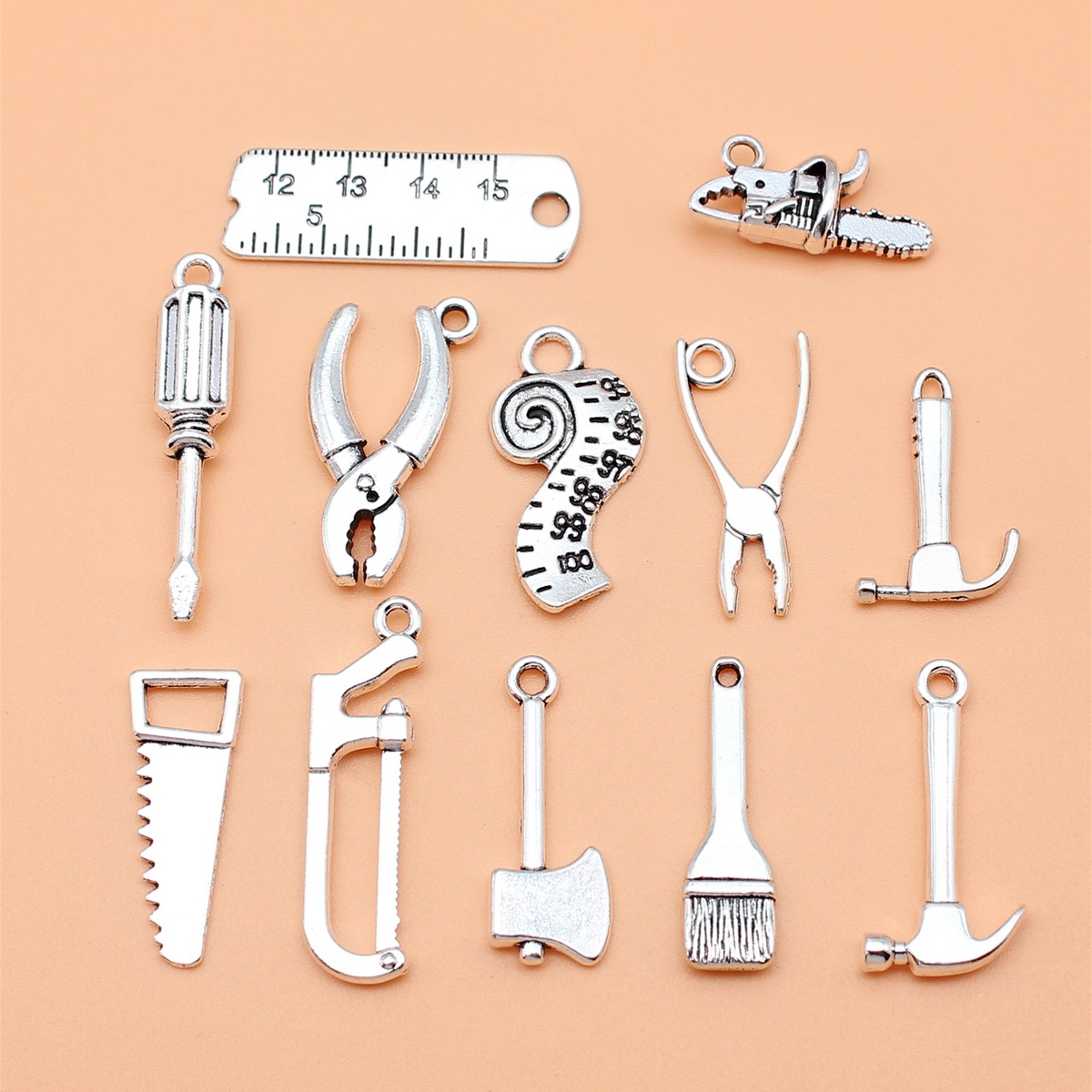12 pezzi di strumenti color ar - Collectible Vintage Tools recensione e prezzo